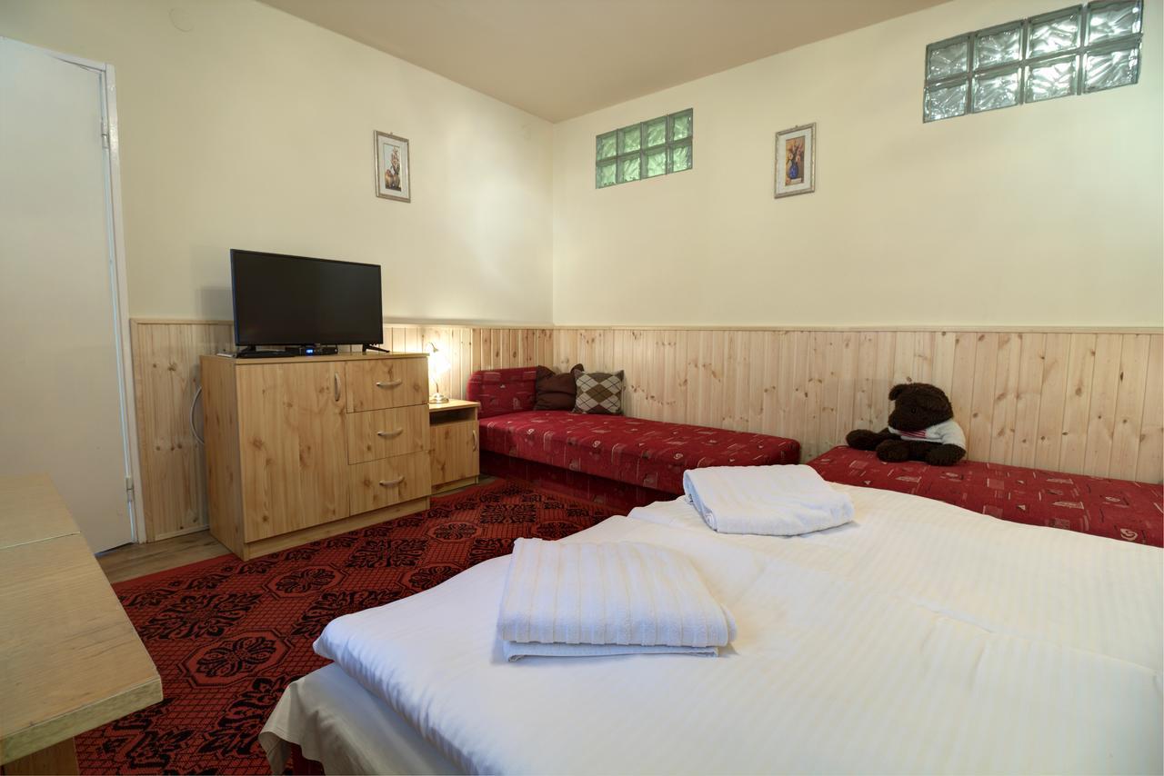 Oazis Apartman Эгер Экстерьер фото