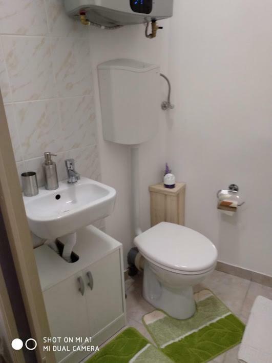 Oazis Apartman Эгер Экстерьер фото